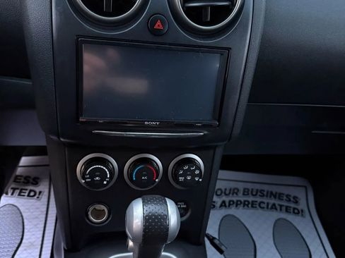 Used 2013 Nissan Rogue S image 37