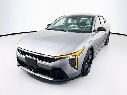 New 2025 Kia K4 GT-Line Turbo image 1
