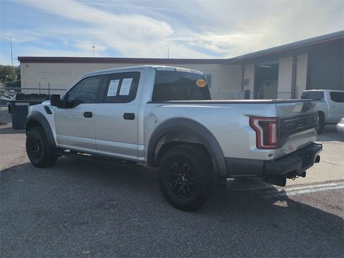 Used 2018 Ford F150 Raptor w/ Exterior Graphics Package image 7