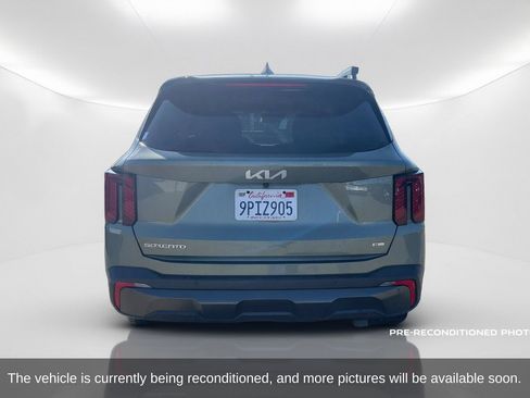 Used 2024 Kia Sorento SX AWD/4WD image 7