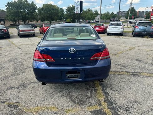 Used 2008 Toyota Avalon XL image 6