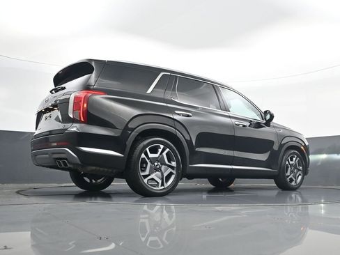 Used 2023 Hyundai Palisade SEL FWD image 26