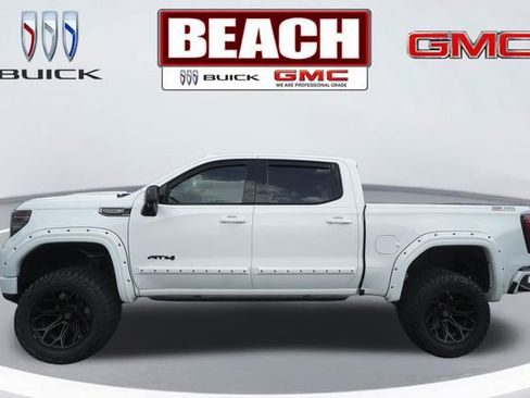 Used 2023 GMC Sierra 1500 AT4 w/ AT4 Premium Package AWD/4WD image 6