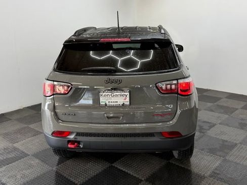 Certified 2023 Jeep Compass Trailhawk w/ Trailhawk Convenience Group AWD/4WD image 10