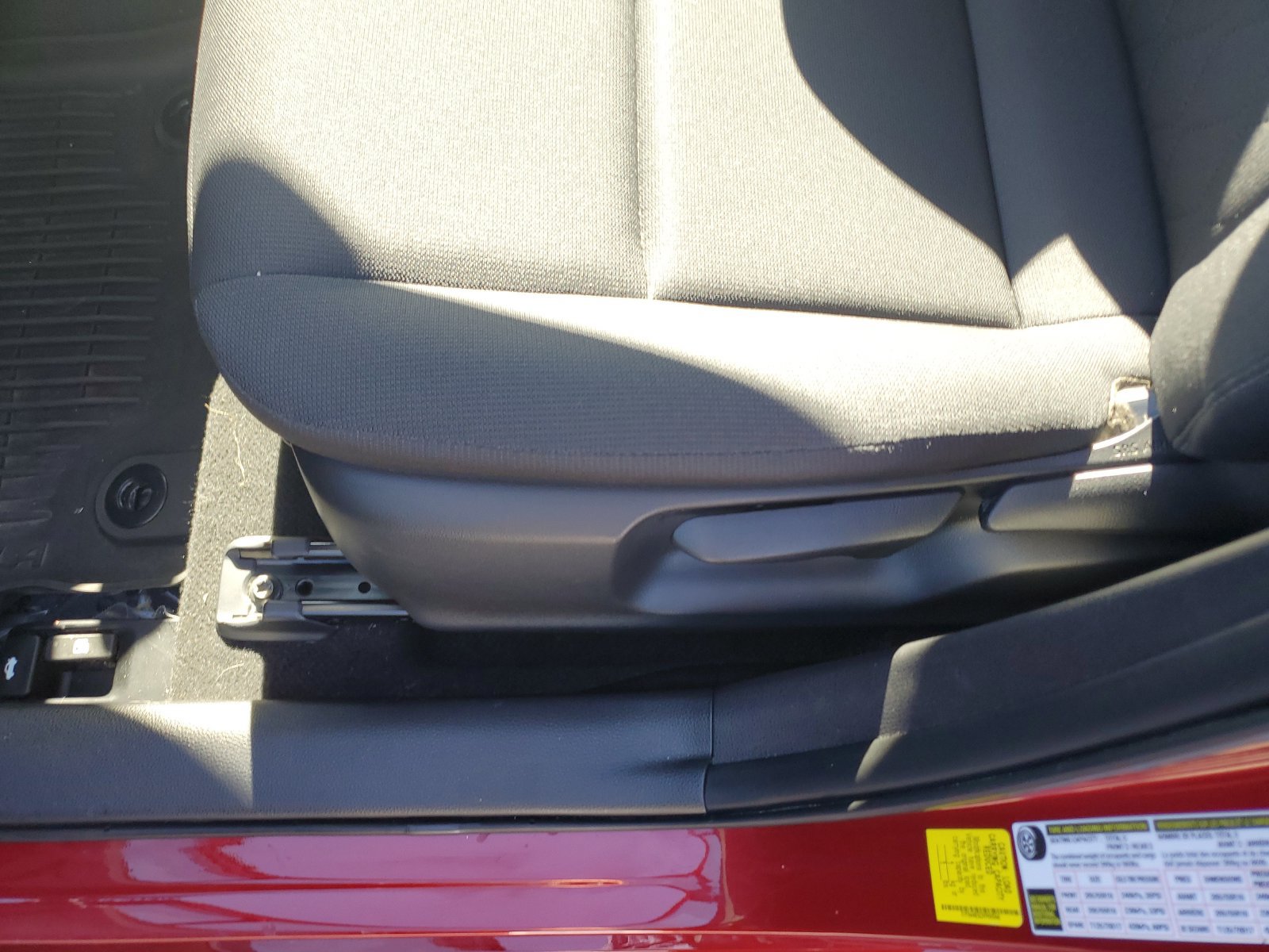 Used 2024 Toyota Corolla LE FWD image 18