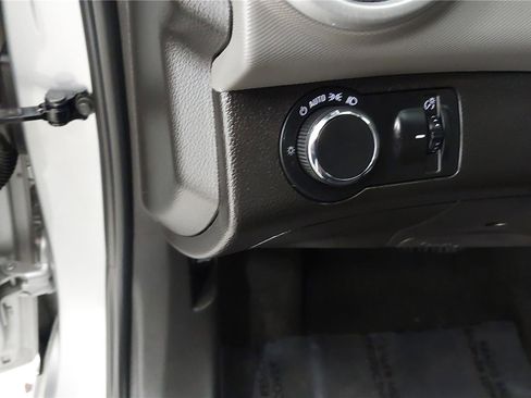 Used 2019 Chevrolet Sonic LT image 23