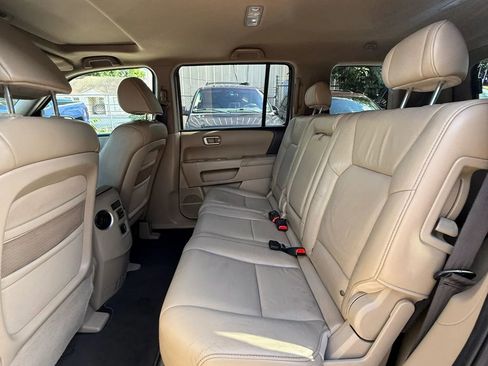 Used 2011 Honda Pilot EX-L image 16