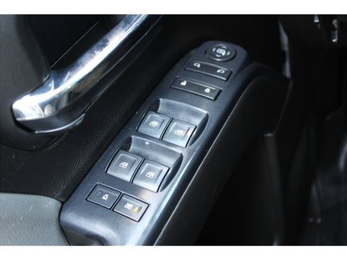 Used 2019 GMC Sierra 2500 4x4 Crew Cab w/ Sierra Convenience Package image 13