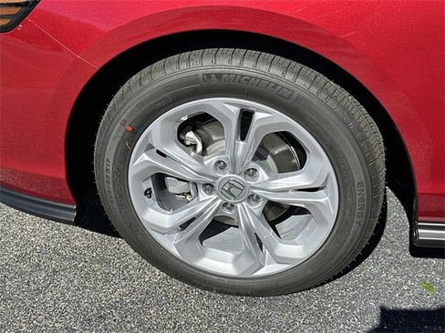 New 2025 Honda Accord LX image 10