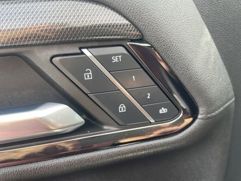 Used 2024 GMC Sierra 2500 AT4 w/ AT4 Premium Plus Package image 11