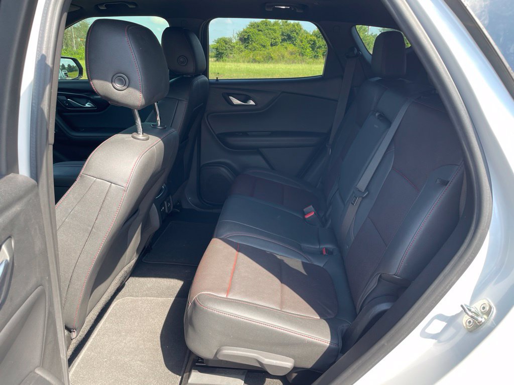 Used 2022 Chevrolet Blazer RS FWD image 34