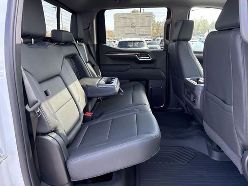 New 2026 Chevrolet Silverado 1500 LT Trail Boss w/ Convenience Package II AWD/4WD image 28