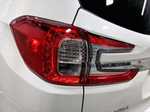 Used 2023 Subaru Ascent Touring image 23