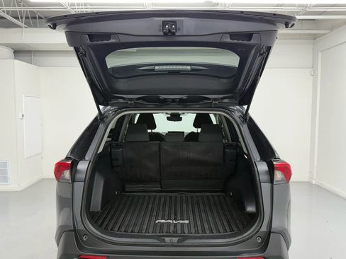 Used 2023 Toyota RAV4 LE image 40