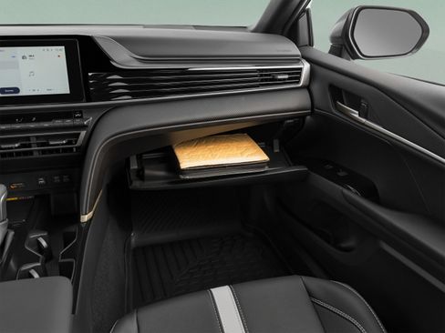 Certified 2026 Toyota Camry XSE FWD image 32