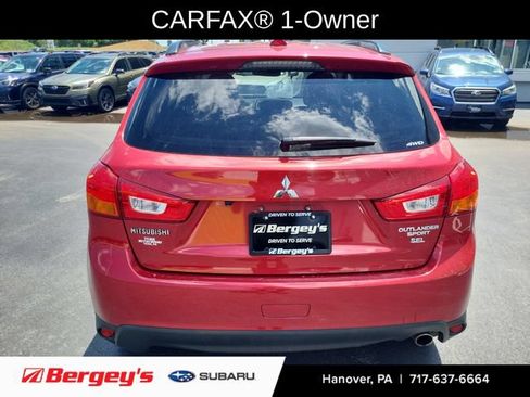 Used 2017 Mitsubishi Outlander Sport SEL AWD/4WD image 3