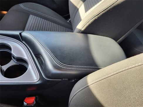 Used 2023 Dodge Challenger SXT w/ Blacktop Package image 10