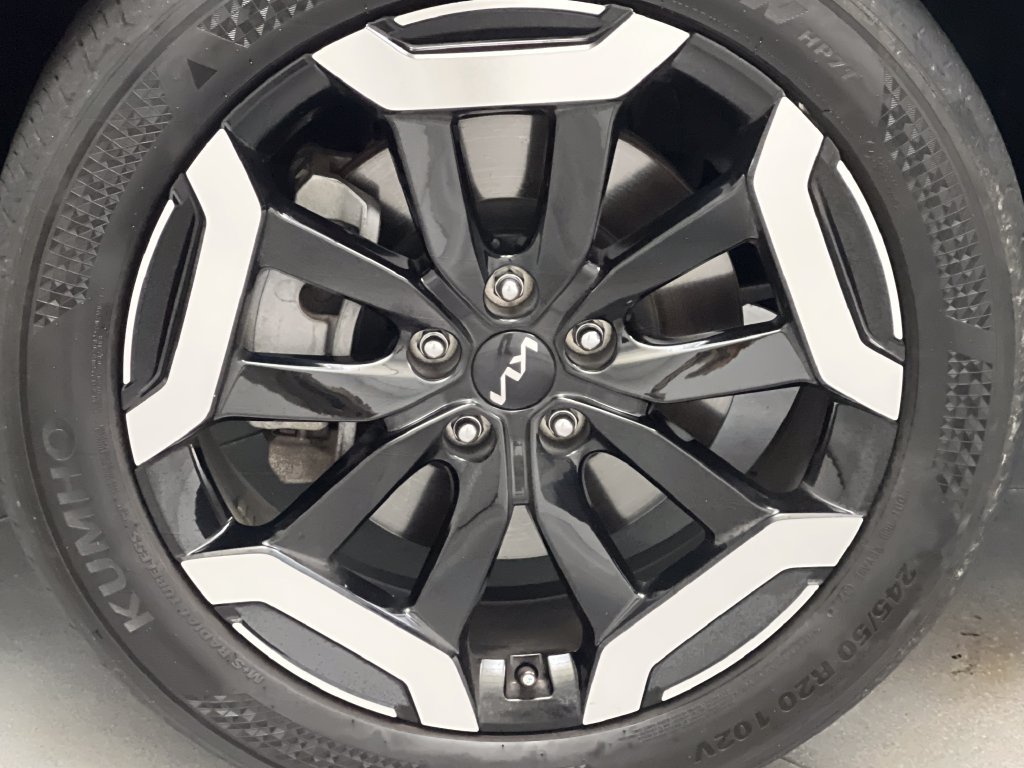 Used 2025 Kia Telluride S FWD image 81