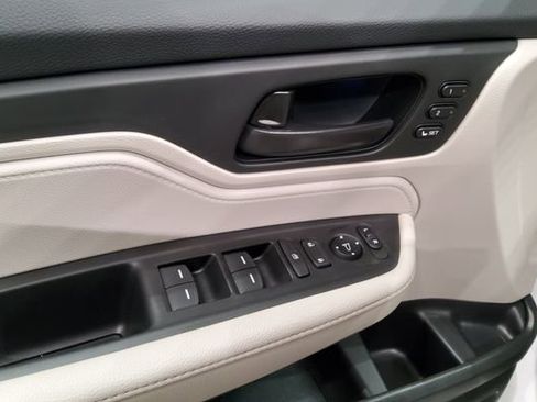 Used 2026 Honda Odyssey EX-L image 38
