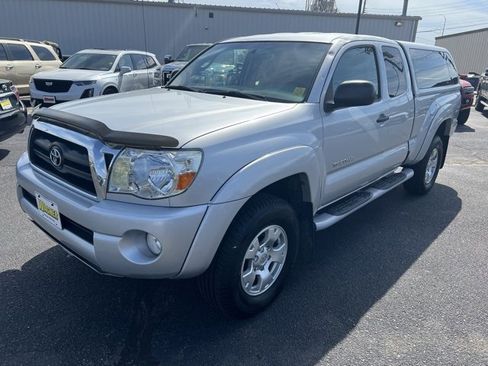 Used 2007 Toyota Tacoma 4x4 Access Cab V6 image 4