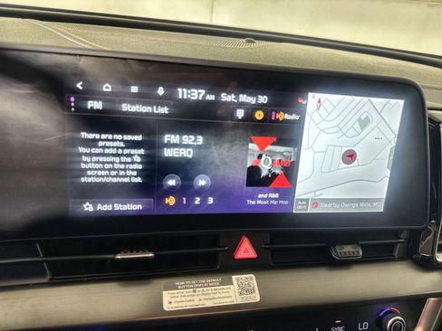 Used 2023 Kia Sportage EX AWD/4WD image 18