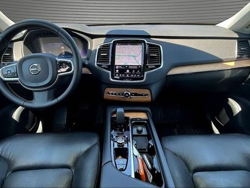 Used 2023 Volvo XC90 B6 Plus w/ Protection Package AWD/4WD image 7
