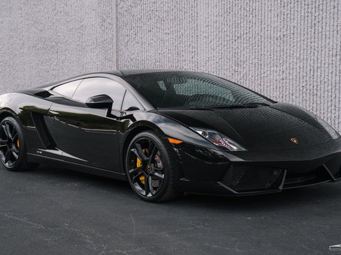 Used 2011 Lamborghini Gallardo LP 550-2 Bicolore image 11
