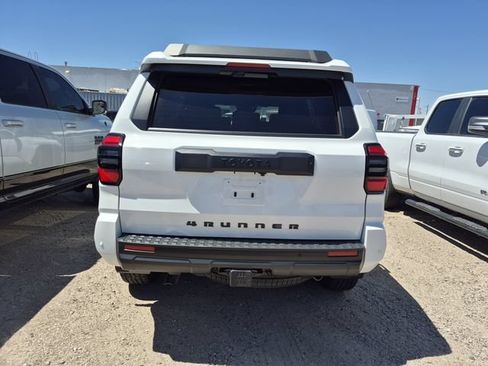 Used 2026 Toyota 4Runner TRD Off-Road AWD/4WD image 9