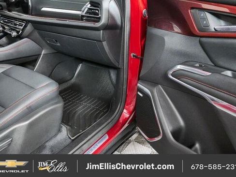 Certified 2024 Chevrolet Traverse Z71 w/ Enhanced Driving Package AWD/4WD image 23