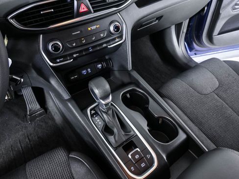 Used 2019 Hyundai Santa Fe SE AWD/4WD image 16