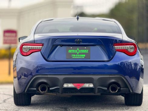 Used 2019 Toyota 86 image 10