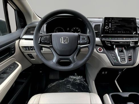 New 2026 Honda Odyssey EX-L image 9