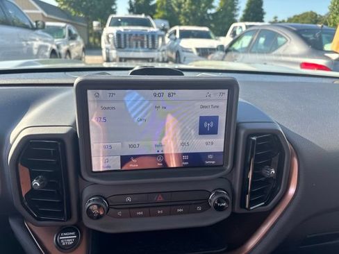Used 2023 Ford Bronco Sport Outer Banks w/ Tech Package AWD/4WD image 12