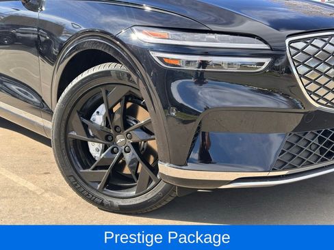 Used 2023 Genesis Electrified GV70 Prestige w/ Prestige Package image 4