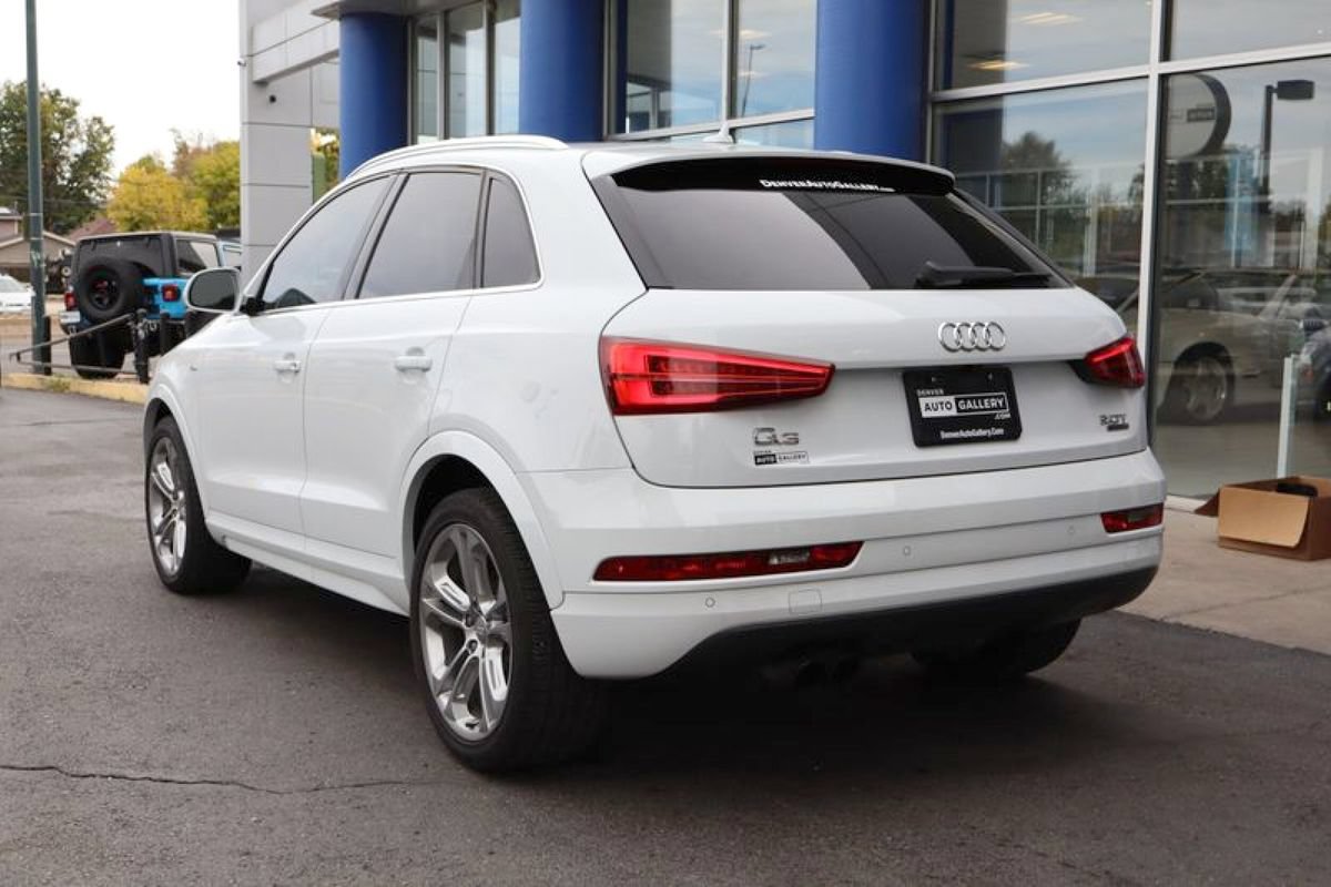 Used 2018 Audi Q3 2.0T Premium Plus w/ Premium Plus Package AWD/4WD image 3