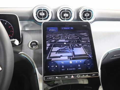 Certified 2026 Mercedes-Benz GLC 300 4MATIC image 26