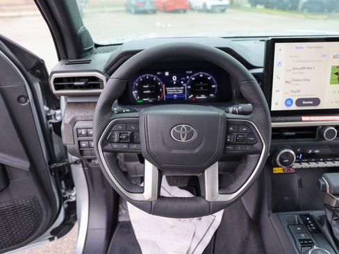Certified 2026 Toyota Tacoma Limited AWD/4WD image 41