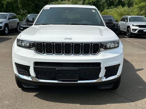 New 2025 Jeep Grand Cherokee L Laredo AWD/4WD image 6