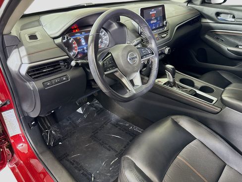 Used 2021 Nissan Altima 2.5 SR FWD image 23