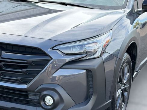 Used 2025 Subaru Outback Onyx Edition AWD/4WD image 11