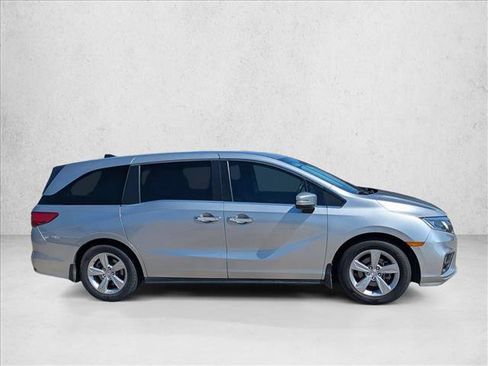 Used 2019 Honda Odyssey EX image 4