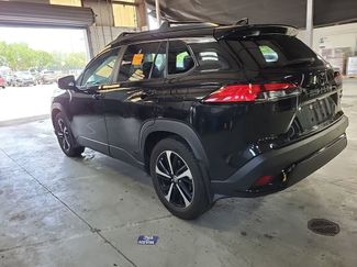 Used 2023 Toyota Corolla Cross AWD Hybrid w/ Convenience Package video 3