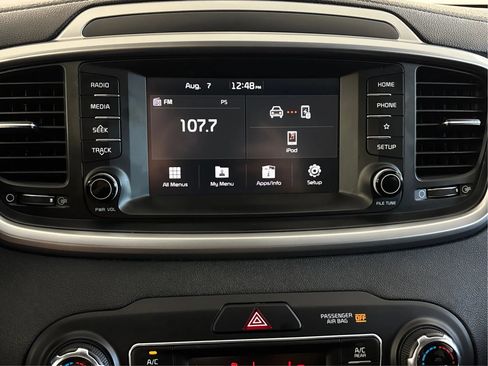 Used 2019 Kia Sorento S AWD/4WD image 19