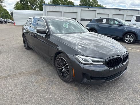 Used 2023 BMW 540i RWD image 4