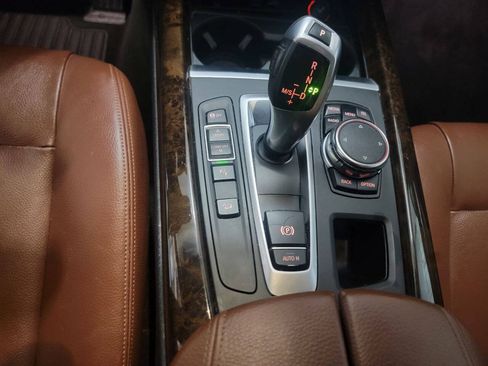 Used 2015 BMW X5 xDrive35i w/ Premium Package AWD/4WD image 43
