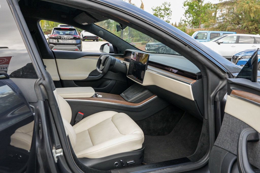 Used 2021 Tesla Model S Long Range AWD/4WD image 19