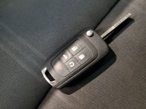 Used 2015 Chevrolet Trax LT AWD/4WD image 28
