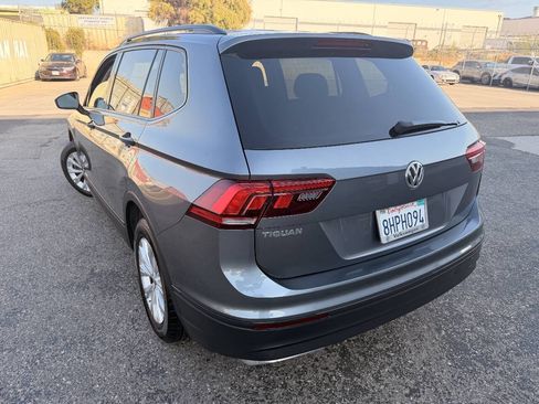 Used 2019 Volkswagen Tiguan S w/ Driver Assistance Package FWD image 10