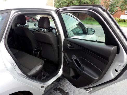 Used 2014 Ford Focus S image 17