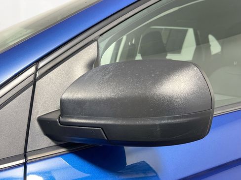 Used 2022 Ford Edge SE image 12